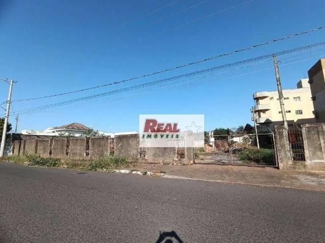 Terreno / Lote para Venda em Araçatuba/SP Aviação