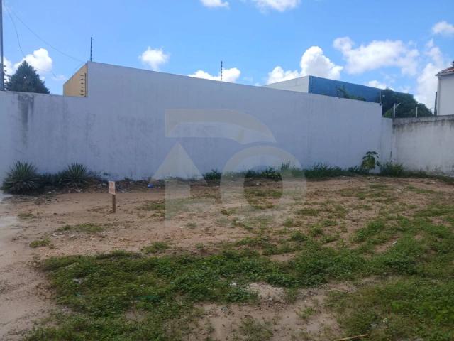 Terreno / Lote para Venda em Aracaju/SE Aruana