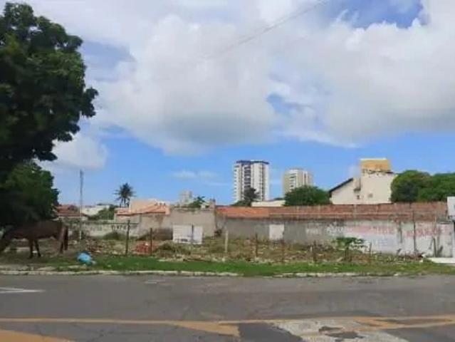 Terreno / Lote para Venda em Aracaju/SE Atalaia