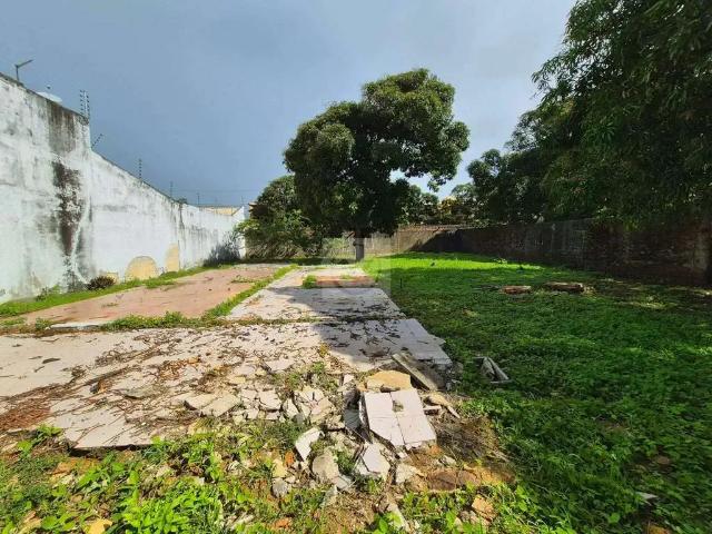 Terreno / Lote para Venda em Aracaju/SE Farolândia
