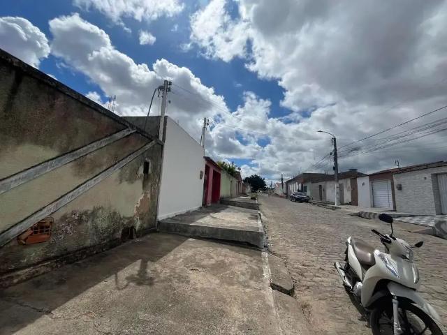 Terreno / Lote para Venda em Arapiraca/AL Primavera
