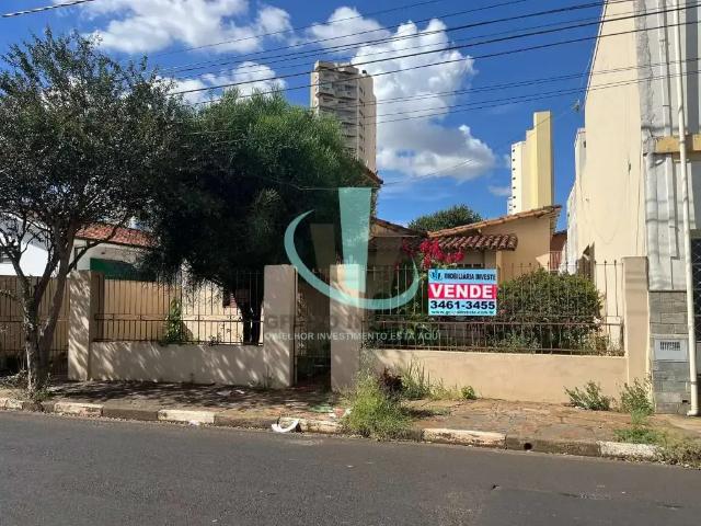 Terreno / Lote para Venda em Araraquara/SP Centro