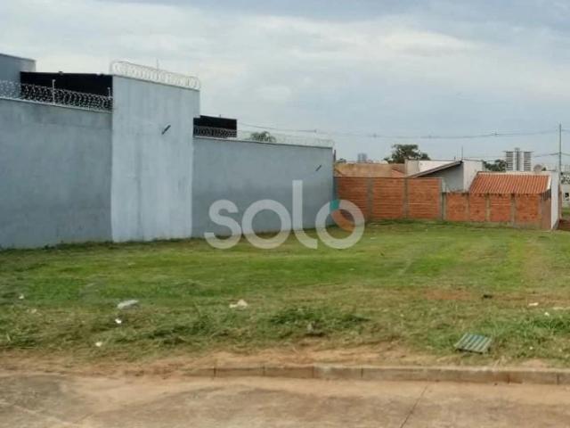 Terreno / Lote para Venda em Araraquara/SP Cidade Jardim