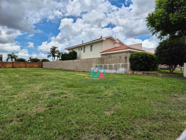 Terreno / Lote para Venda em Araraquara/SP Jardim Magnólias