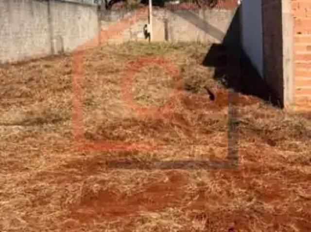 Terreno / Lote para Venda em Araraquara/SP Jardim Residencial Água Branca