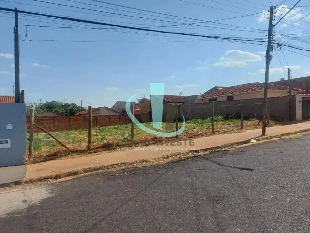 Terreno / Lote para Venda em Araraquara/SP Jardim Roberto Selmi Dei
