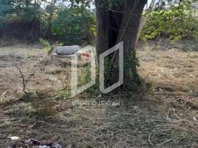 Terreno / Lote para Venda em Araraquara/SP Jardim Universal