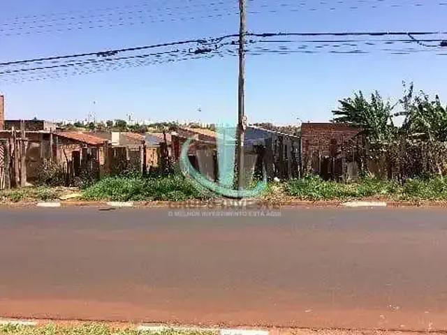 Terreno / Lote para Venda em Araraquara/SP Parque São Paulo Vila Xavier