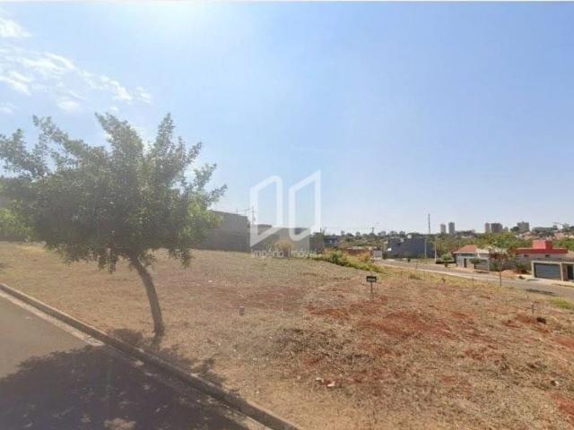 Terreno / Lote para Venda em Araraquara/SP Residencial Ravena
