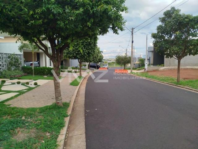 Terreno / Lote para Venda em Araraquara/SP Residencial Village Damha III