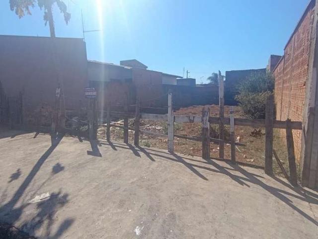 Terreno / Lote para Venda em Araras/SP Parque das Árvores