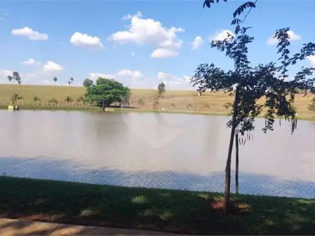 Terreno / Lote para Venda em Arealva/SP Centro