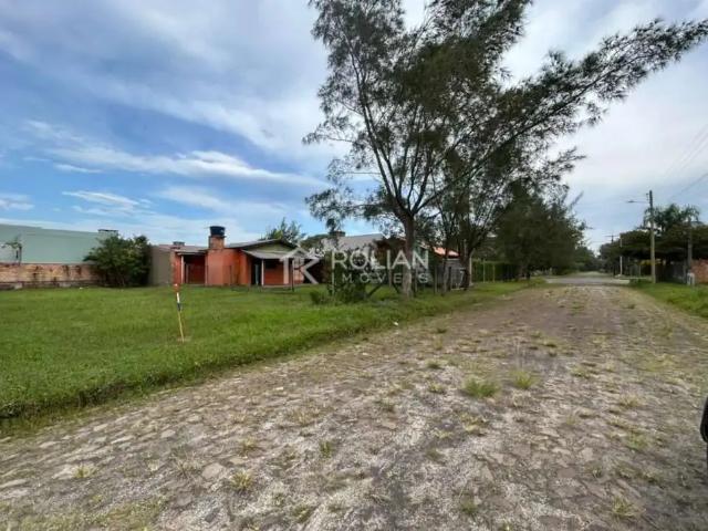 Terreno / Lote para Venda em Arroio do Sal/RS Praia Torres Sul