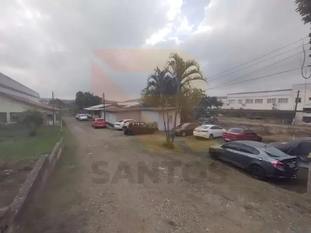 Terreno / Lote para Venda em Arujá/SP Portão