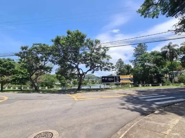 Terreno / Lote para Venda em Atibaia/SP Jardim Paulista