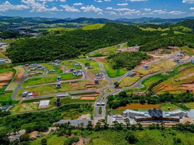 Terreno / Lote para Venda em Atibaia/SP Laranja Azeda