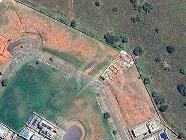 Terreno / Lote para Venda em Atibaia/SP Mato Dentro