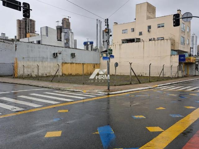 Terreno / Lote para Venda em Balneário Camboriú/SC Vila Real