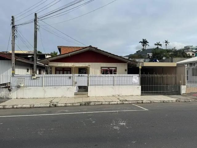 Terreno / Lote para Venda em Balneário Camboriú/SC Nações 3 Quartos