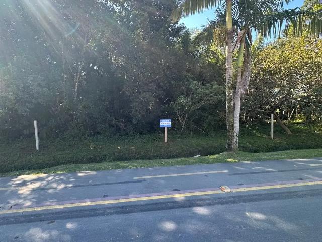 Terreno / Lote para Venda em Balneário Camboriú/SC Praia do Estaleiro