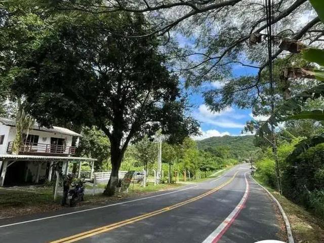 Terreno / Lote para Venda em Balneário Camboriú/SC Praia do Estaleiro