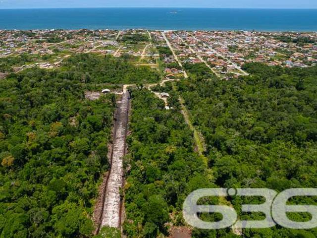 Terreno / Lote para Venda em Balneário Barra do Sul/SC Salinas