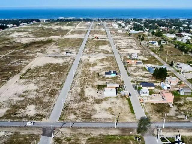 Terreno / Lote para Venda em Balneário Gaivota/SC Village Dunas Norte