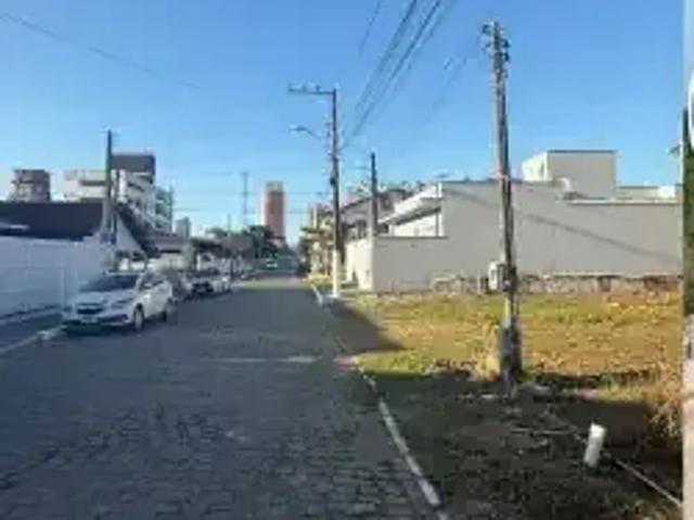 Terreno / Lote para Venda em Balneário Piçarras/SC Centro