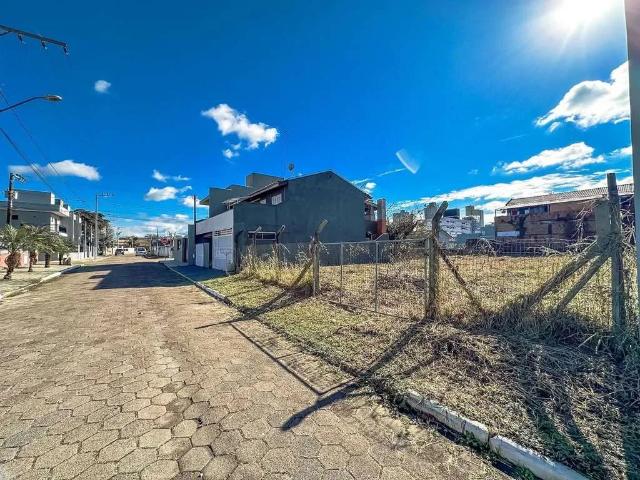 Terreno / Lote para Venda em Balneário Piçarras/SC Centro