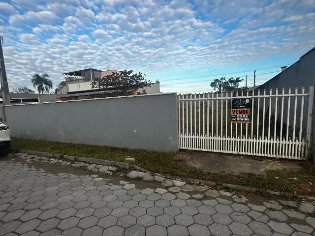Terreno / Lote para Venda em Balneário Piçarras/SC Itacolomi