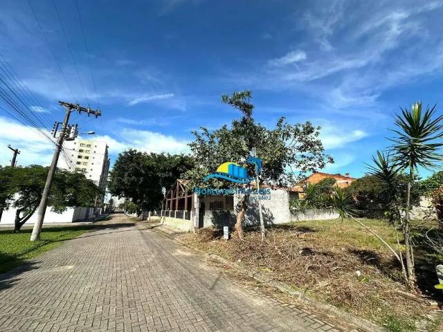Terreno / Lote para Venda em Balneário Piçarras/SC Itacolomi