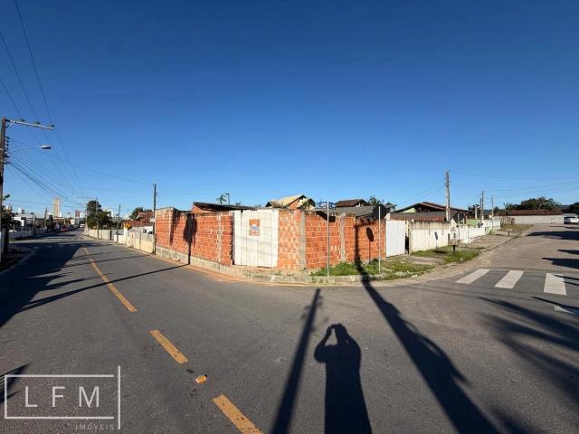 Terreno / Lote para Venda em Balneário Piçarras/SC Itacolomi