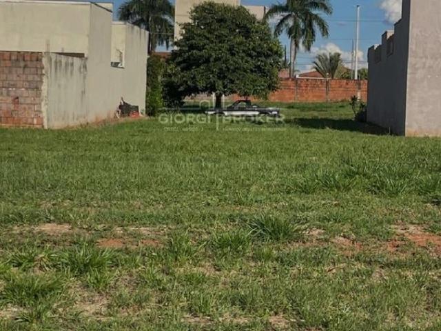 Terreno / Lote para Venda em Bálsamo/SP Centro