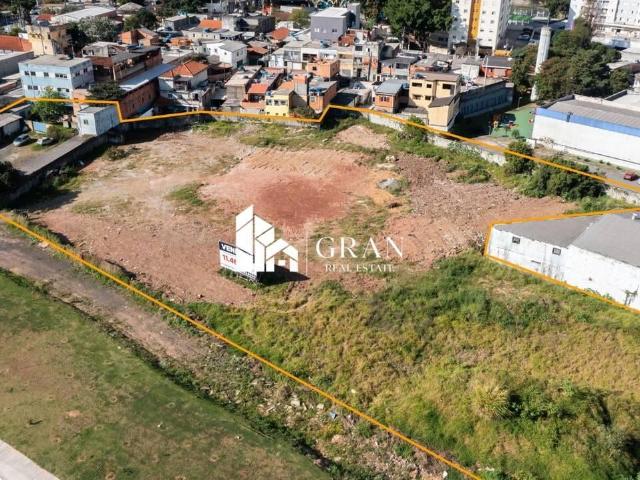 Terreno / Lote para Venda em Barueri/SP Centro