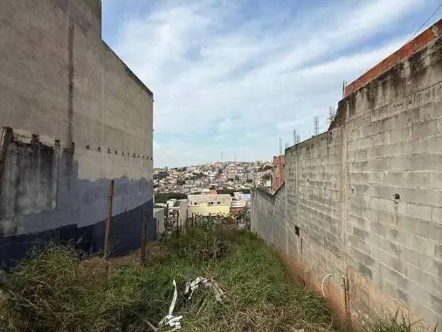 Terreno / Lote para Venda em Barueri/SP Jardim Maria Helena