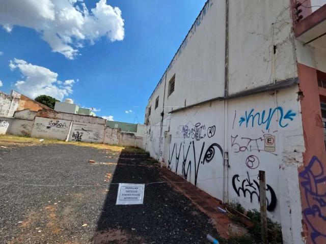 Terreno / Lote para Venda em Bauru/SP Centro