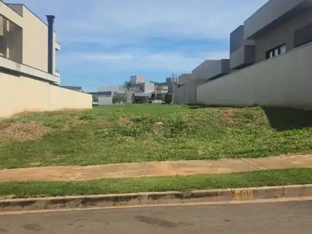 Terreno / Lote para Venda em Bauru/SP Cidade Jardim