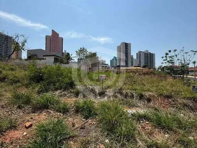 Terreno / Lote para Venda em Bauru/SP Jardim América