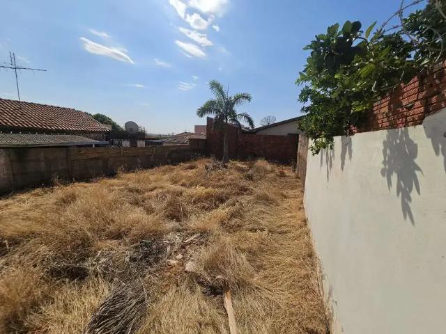 Terreno / Lote para Venda em Bauru/SP Parque Paulistano
