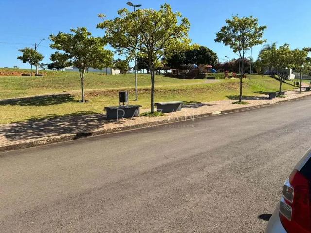 Terreno / Lote para Venda em Bauru/SP Samambaia Parque Residencial