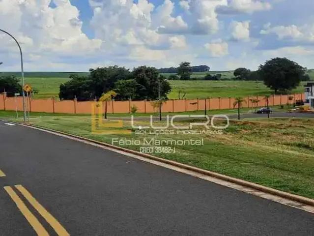 Terreno / Lote para Venda em Bauru/SP Samambaia Parque Residencial