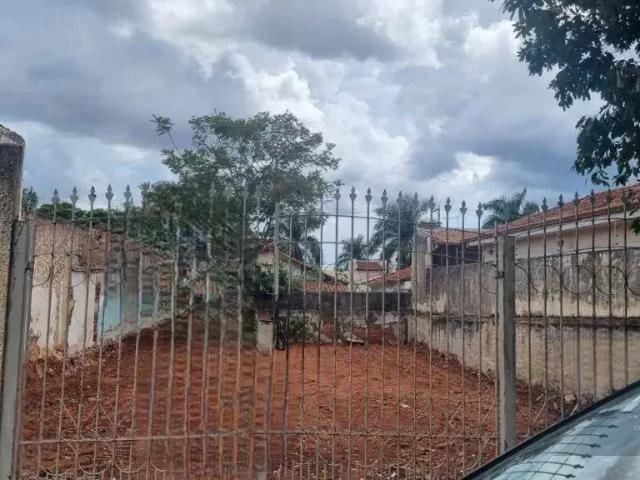 Terreno / Lote para Venda em Bauru/SP Vila Coralina