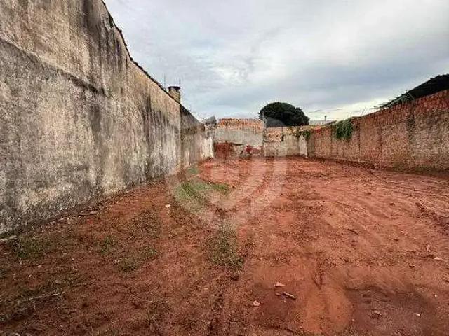 Terreno / Lote para Venda em Bauru/SP Vila Cardia