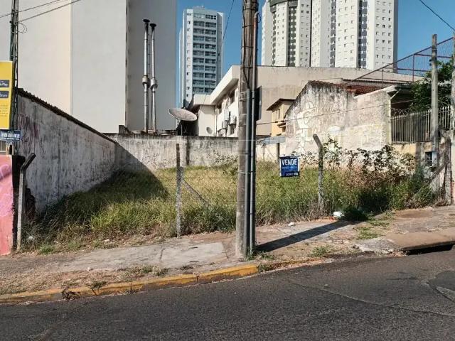 Terreno / Lote para Venda em Bauru/SP Vila Altinópolis