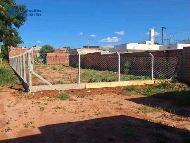 Terreno / Lote para Venda em Bauru/SP Vila Dutra