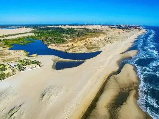 Terreno / Lote para Venda em Beberibe/CE Sucatinga