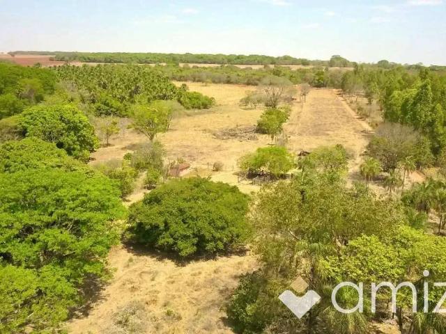 Terreno / Lote para Venda em Bela Vista de Goiás/GO Centro