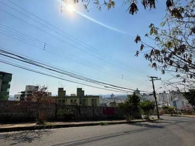 Terreno / Lote para Venda em Belo Horizonte/MG Manacás