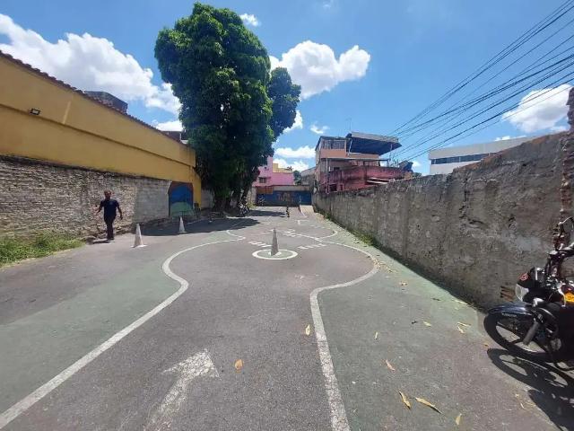 Terreno / Lote para Venda em Belo Horizonte/MG Cachoeirinha