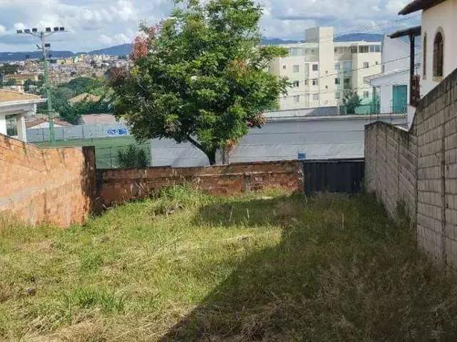Terreno / Lote para Venda em Belo Horizonte/MG João Pinheiro